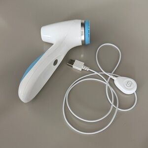 LumiSpa Blue and White Skincare Tool